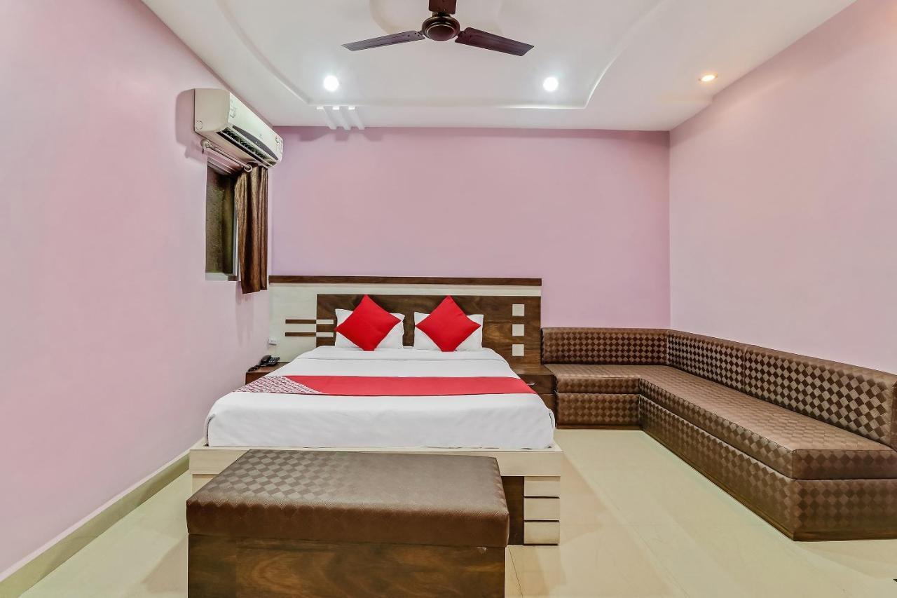 Super Hotel O Royal Raj Nandgaon Zewnętrze zdjęcie